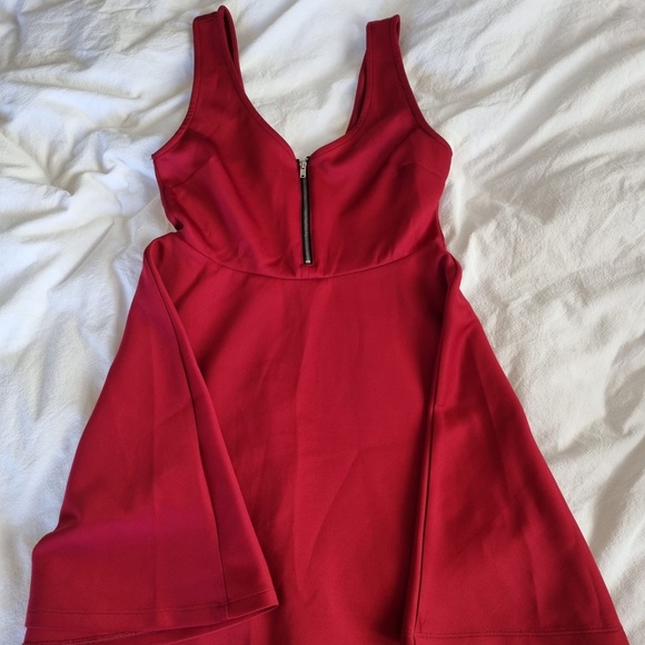 Forever21, Small and Red - Picture 1 of 1